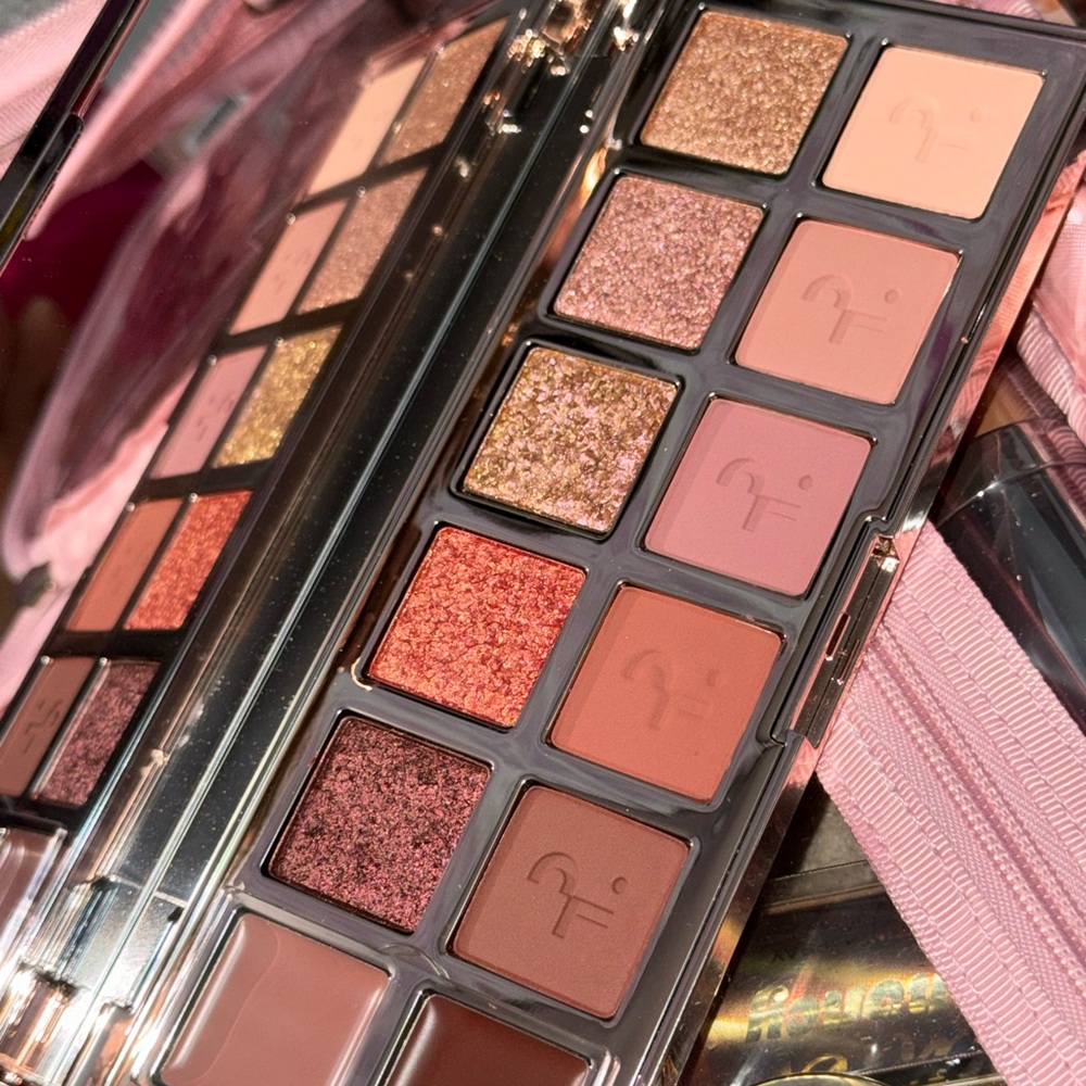 Patrick Ta Eyeshadow Palette with Rich Neutrals and Shimmers